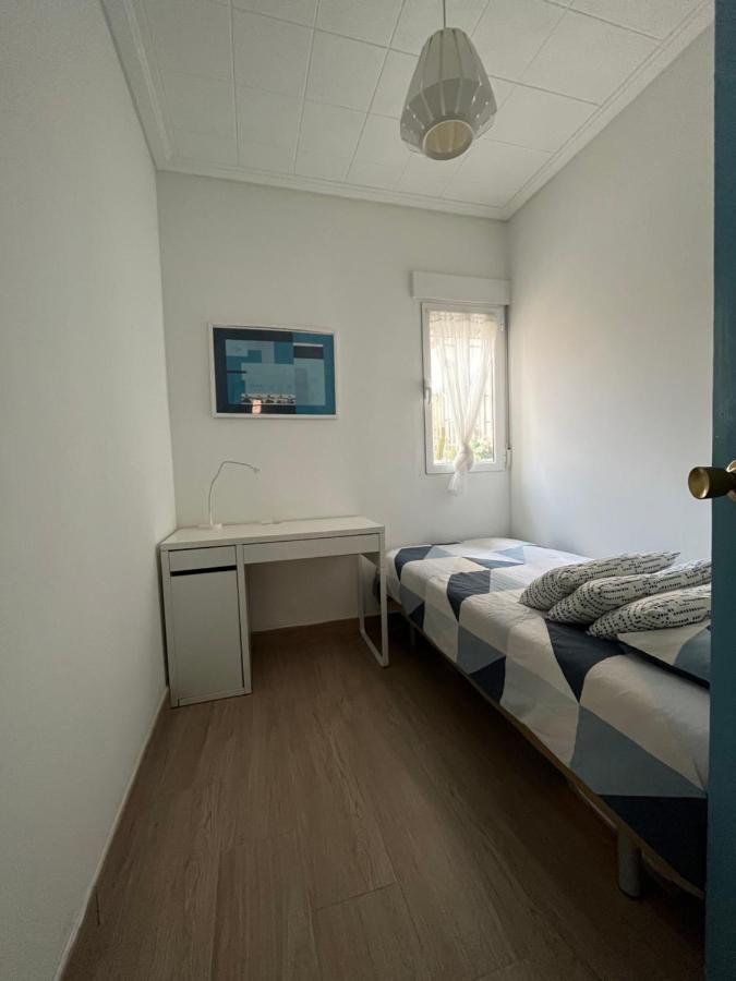 Modernized 3-Bedroom Flat 500M To The Beach Βαλένθια Εξωτερικό φωτογραφία