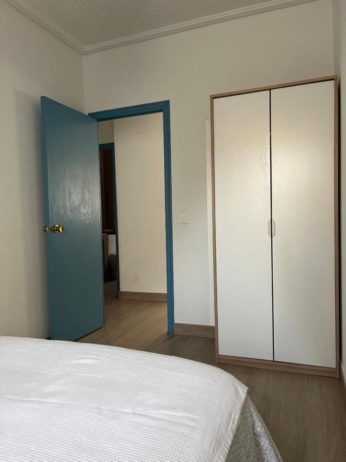 Modernized 3-Bedroom Flat 500M To The Beach Βαλένθια Εξωτερικό φωτογραφία